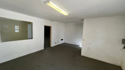 Edison Bell Park, 2 Bell Crescent, Hennopspark has a 358m² Industrial Unit Available To Let (3)